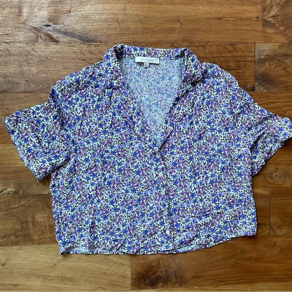 Favorite Daughter The Savannah Short Sleeve Floral Button Down Shirt in Purple - Picture 4 of 12